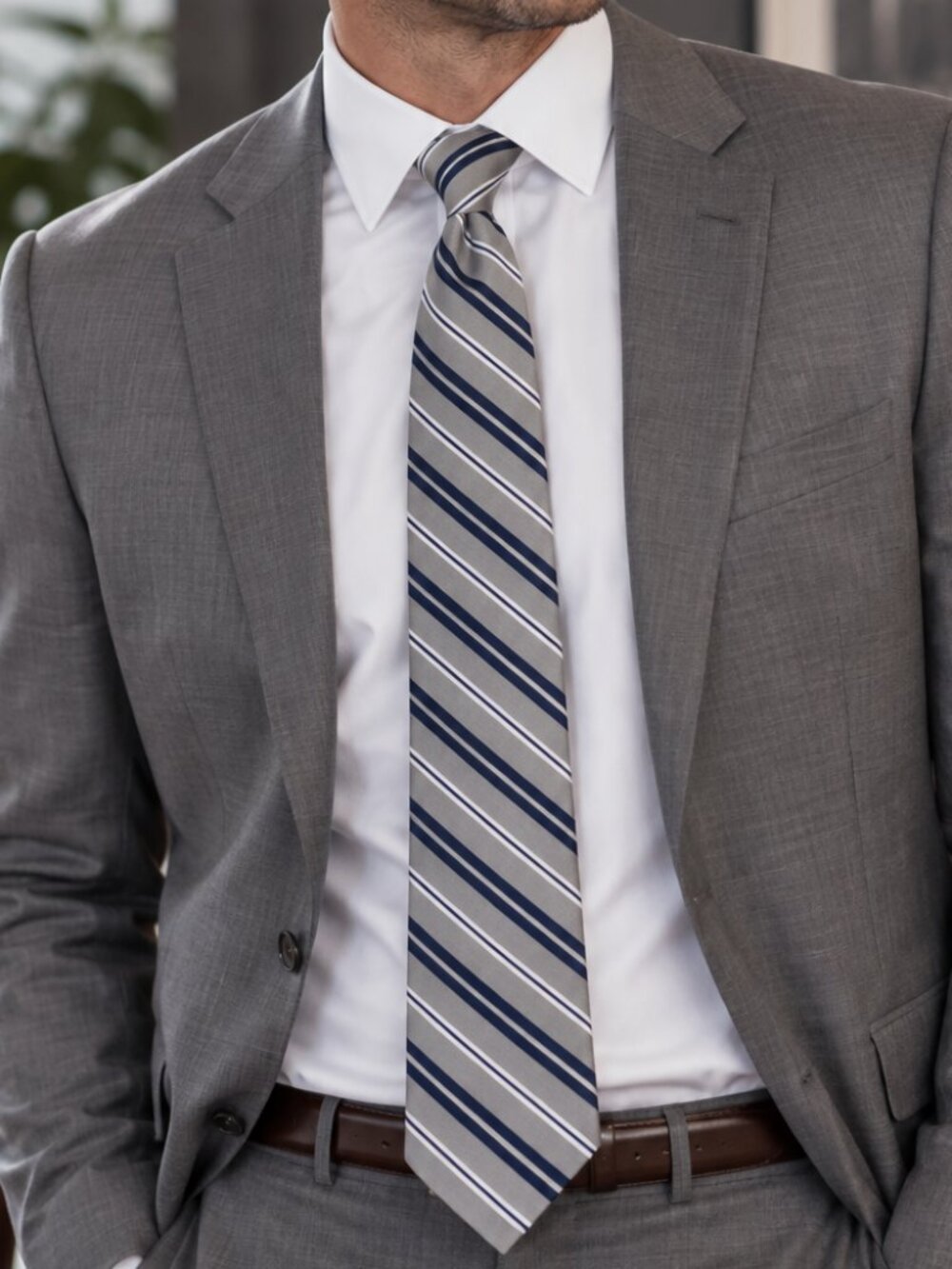 CHAPS Newer Silver Grey Blue Striped Men's Neck Tie Suit Tie for Office/Wedding